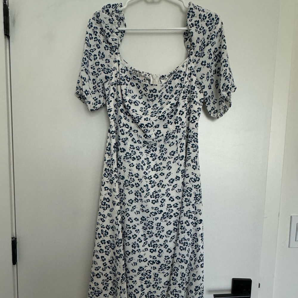 Square Neck Contrast Floral Midi Dress